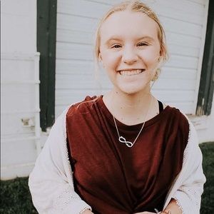 Meet your Posher, Josie